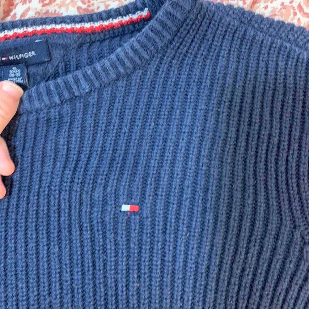 Tommy Hilfiger Multi Color Red and Navy Blue Knit Sweatshirt Size XL - Picture 3 of 6